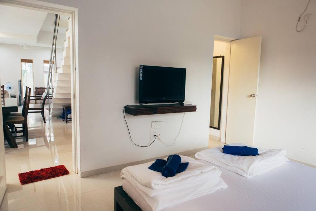 Unit 4 By Red Stone Villas Lonavla Exterior foto